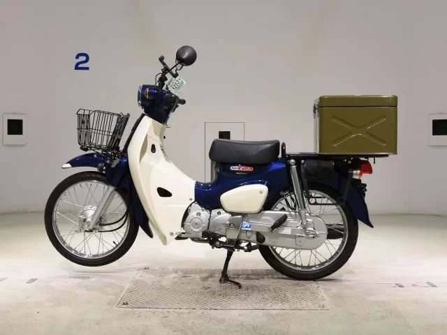 Honda C110-3