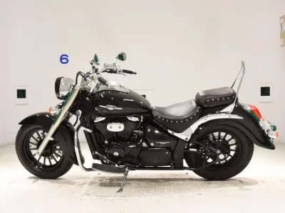 Suzuki INTRUDER 400 CLASSIC