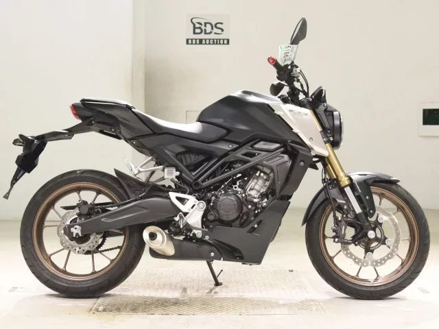 Honda CB125R-2