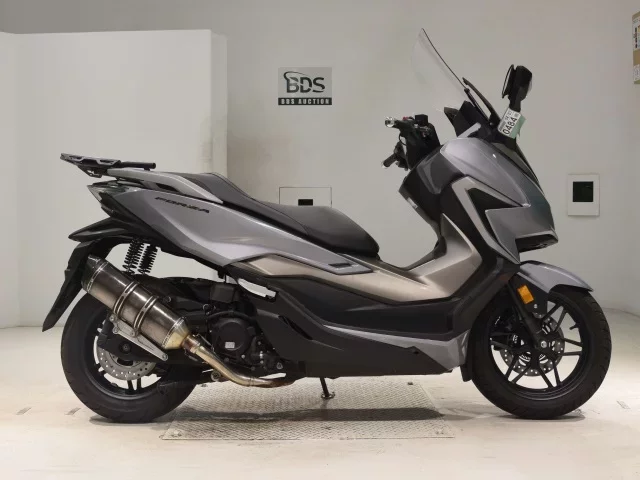 Honda FORZA -5