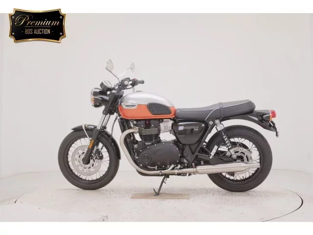 Triumph TRIUMPH BONNEVILLE T100