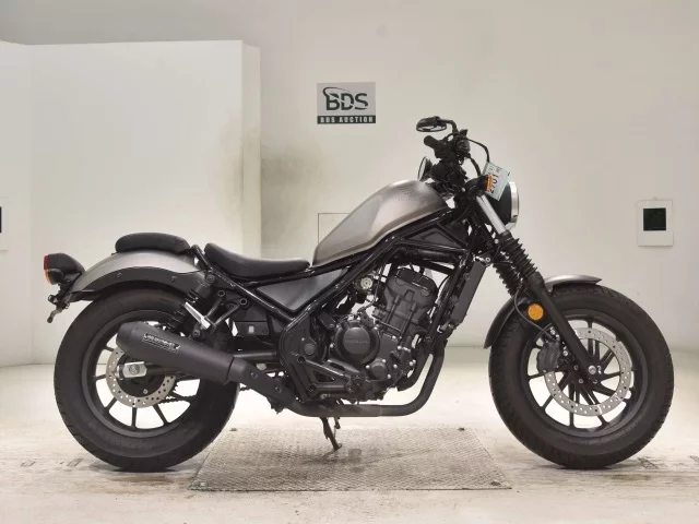Honda REBEL