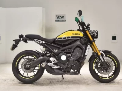 Yamaha XSR900