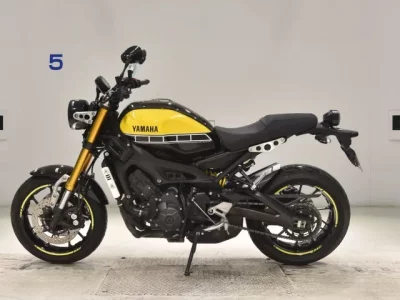 Yamaha XSR900