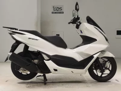 Honda PCX125-4