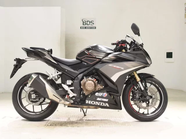 Honda CBR400R-2