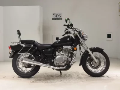 Suzuki GZ250