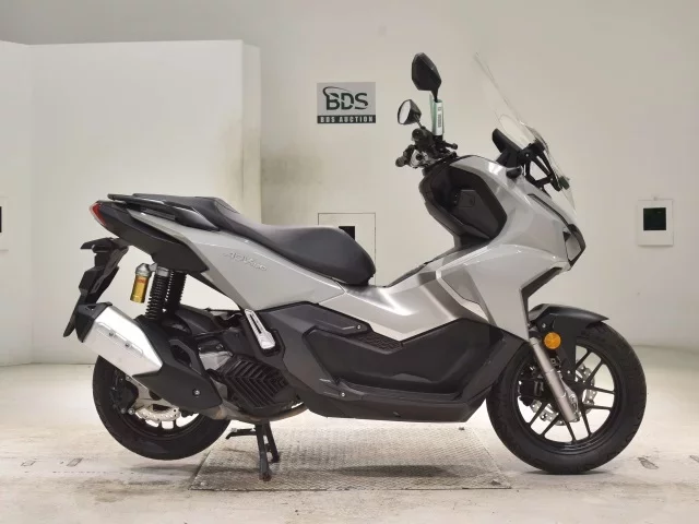 Honda ADV160