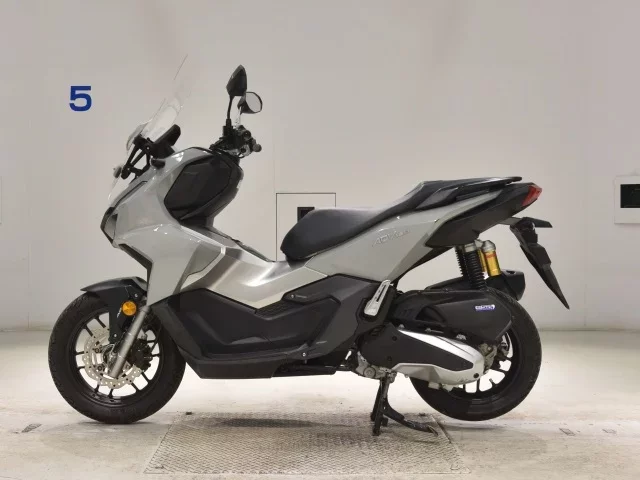 Honda ADV160