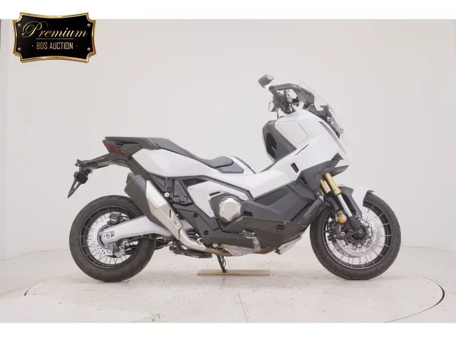 Honda X-ADV750-2 лот № 2540 оценка 7  с аукциона в Японии
