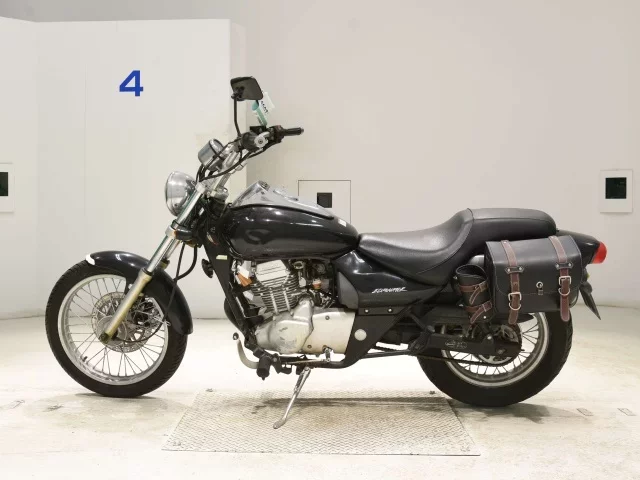 Kawasaki ELIMINATOR 125