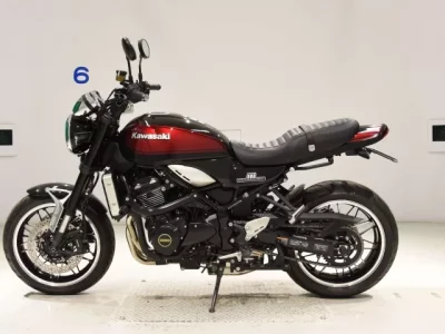 Kawasaki Z900RS лот № 0226 оценка 6  с аукциона в Японии 2