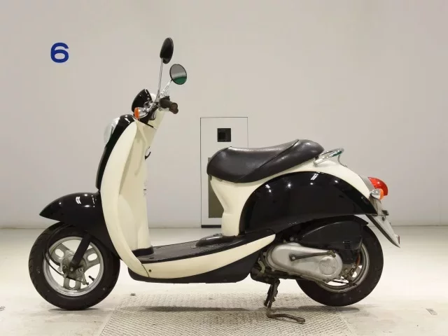 Honda CREA SCOOPY