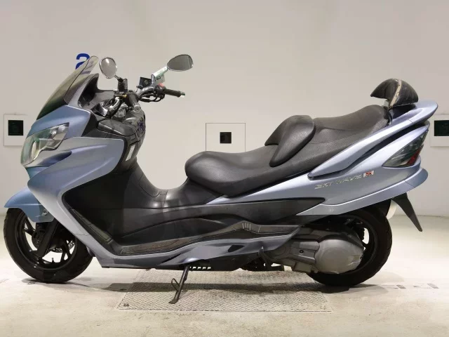 Suzuki SKYWAVE 250S-3