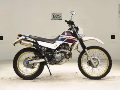 Yamaha SEROW 225W