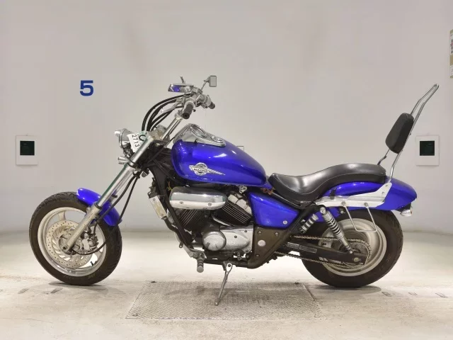 Honda MAGNA 250