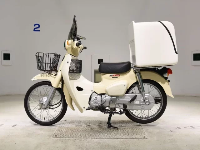 Honda C110-3