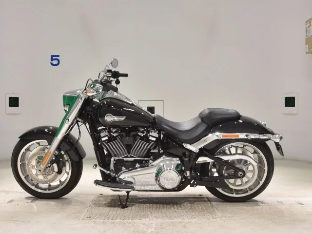 Harley-Davidson HARLEY FLFBS1870