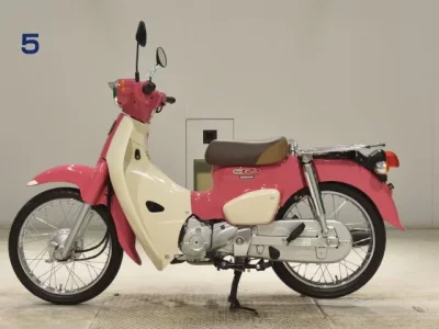 Honda C110-3