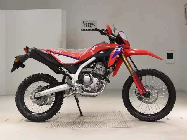 Honda CRF250L-2 лот № 0162 оценка 9  с аукциона в Японии