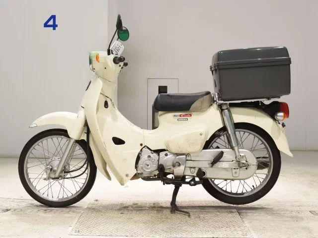 Honda C110-3