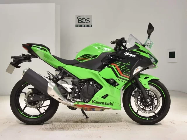 Kawasaki NINJA400-2 лот № 7665 оценка 6  с аукциона в Японии