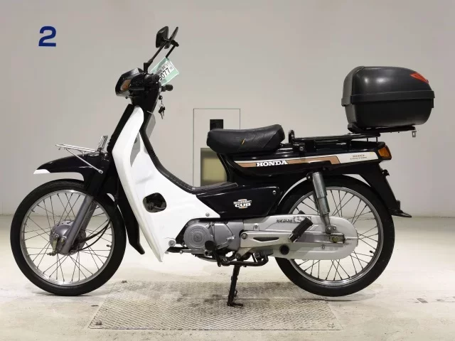 Honda SUPER CUB100