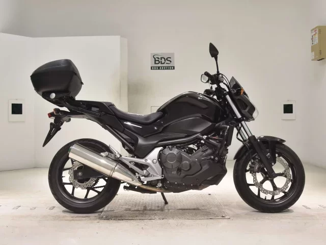 Honda NC750S лот № 2627 оценка 5  с аукциона в Японии