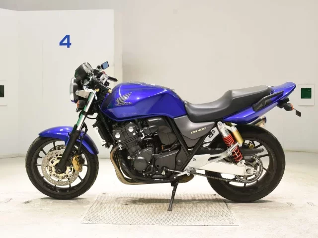 Honda CB400SFV-4