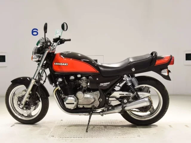 Kawasaki ZEPHYR750