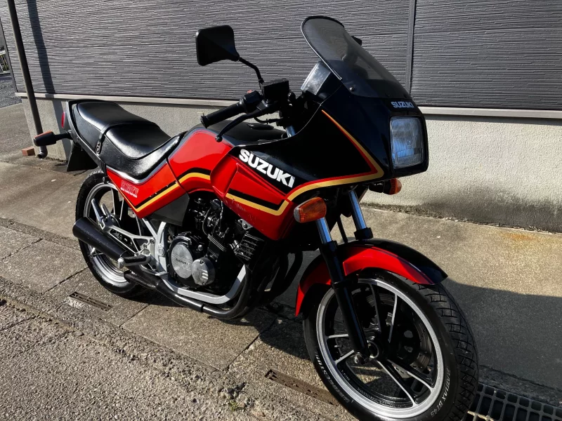 Suzuki GS250