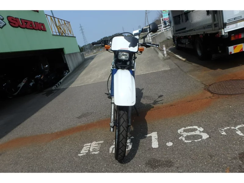 Honda XLR125R