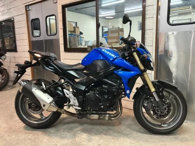 Suzuki GSR750ABS