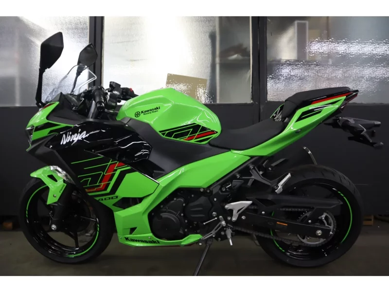 Kawasaki Ninja 400 KRT ED