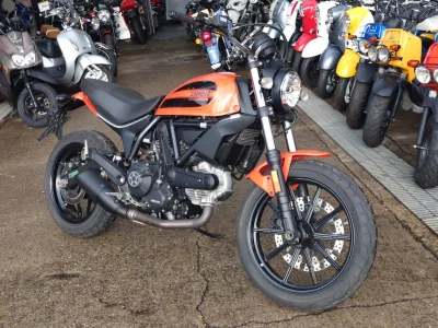 Ducati DUCATI SCRAMBLER SIXTY2