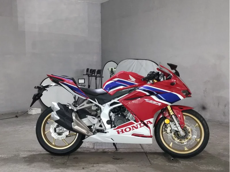 Honda CBR250RR