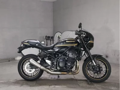 Kawasaki Z900RSKAFE