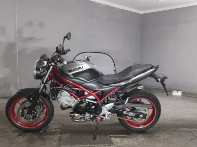 Suzuki SV650