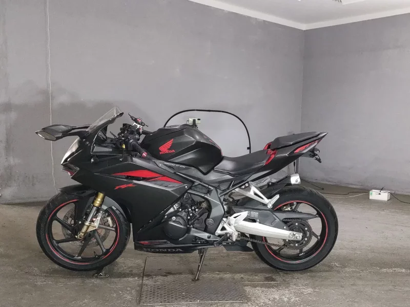 Honda CBR250RR