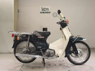 Honda C90