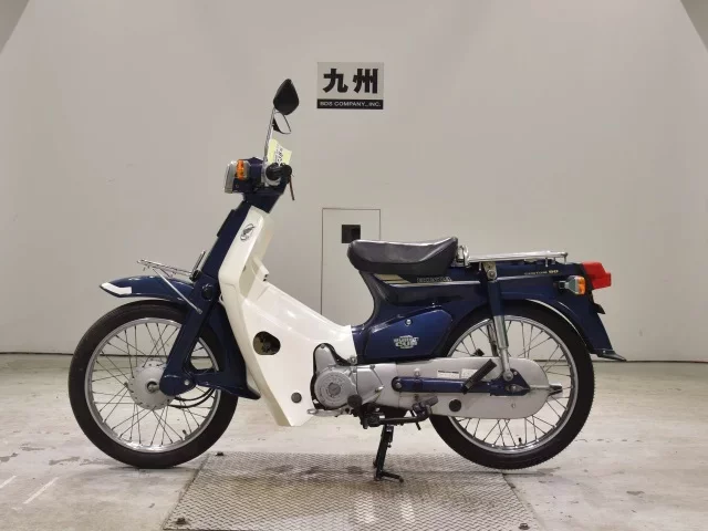 Honda C90