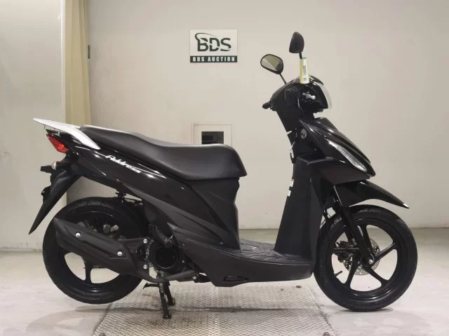 Suzuki ADDRESS110-2