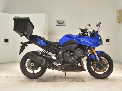 Yamaha FZ8-SA SHO LOUIS NOT EQUIPPED