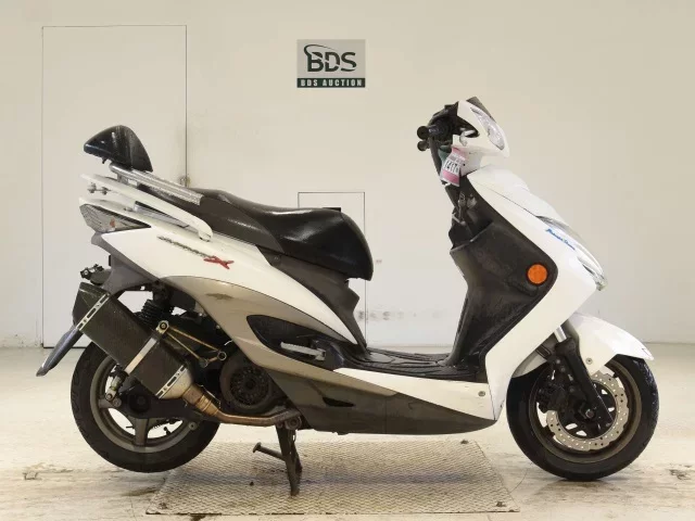 Yamaha CYGNUS125XSR-2