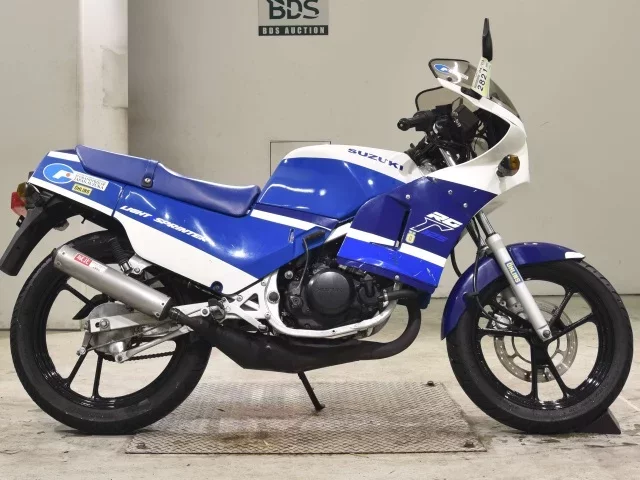 Suzuki RG125