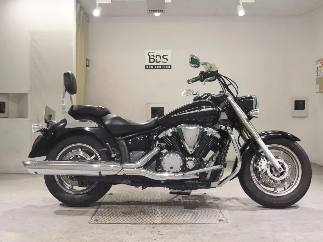 Yamaha XVS1300A