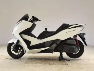 Honda FORZA