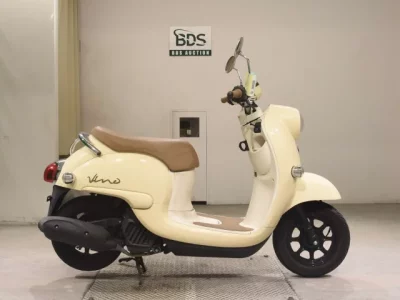 Yamaha VINO-4