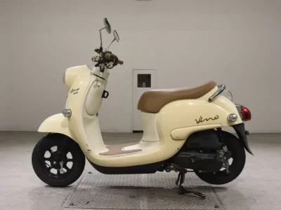 Yamaha VINO-4