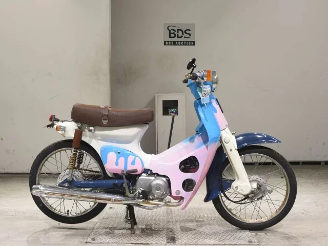Honda C50